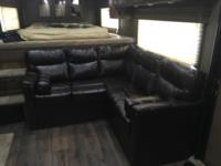 2018 Sundowner 2018 Sundowner CGS49GN Gooseneck Trailers With Living Quarters