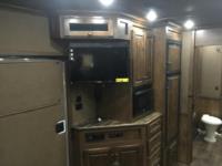 2018 Sundowner 2018 Sundowner CGS49GN Gooseneck Trailers With Living Quarters